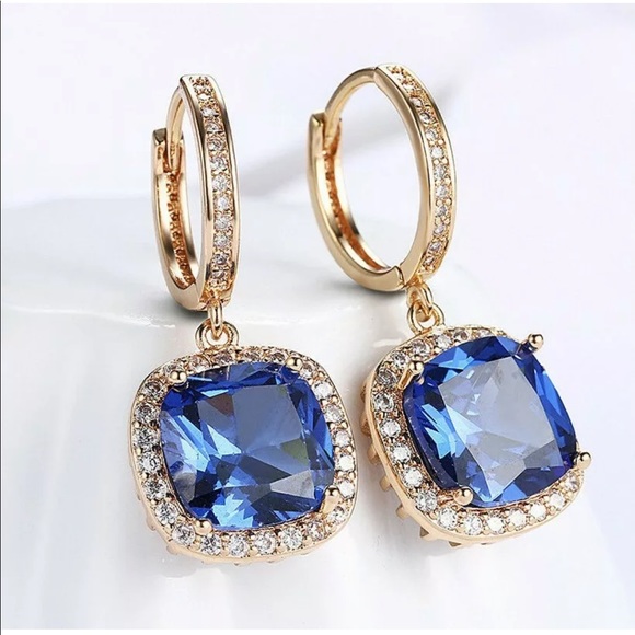 Jewelry - 5.0 CT SWAROVSKI Crystal earrings 18K Gold Filled